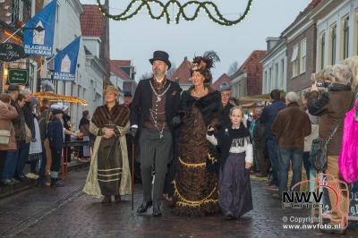 Terug in de tijd tijdens kerst in de vesting Elburg. - © NWVFoto.nl