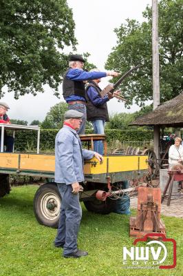 Oogstfeest, Fokveedag en Jongveekeuring Noord-Veluwe bij boerderijmuseum Oldebroek. - © NWVFoto.nl