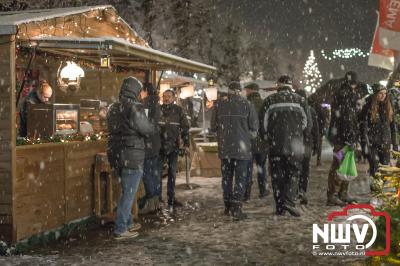 Bezoekers blijven weg door kou en natte sneeuw op vrijdagavond. - © NWVFoto.nl