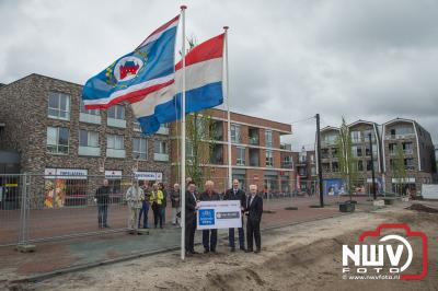 Nieuwe ontwikkelaar Winkelcentrum â€˜t Harde: Van de Poll Vastgoed. - © NWVFoto.nl