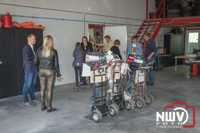 Opening nieuwe pand Garage Kielman op 'tHarde, nadat het op 11 maart 2017 door brand werd verwoest. - © NWVFoto.nl