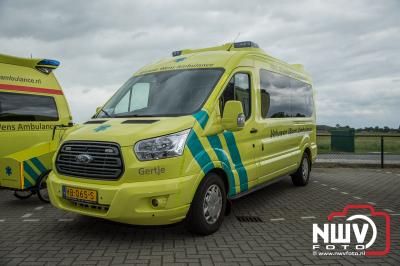De Veluwse Wens Ambulance hield open dag in Elburg  i.v.m. het vijf jarige bestaan. - © NWVFoto.nl