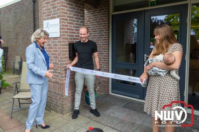 Stefan Plugge opende vrijdagmiddag zijn eigen praktijk voor fysiotherapie in Oldebroek. - © NWVFoto.nl