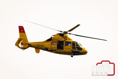 Zaterdagmorgen heeft KNRM Elburg geoefend met de SAR helikopter op het Veluwemeer.  - © NWVFoto.nl